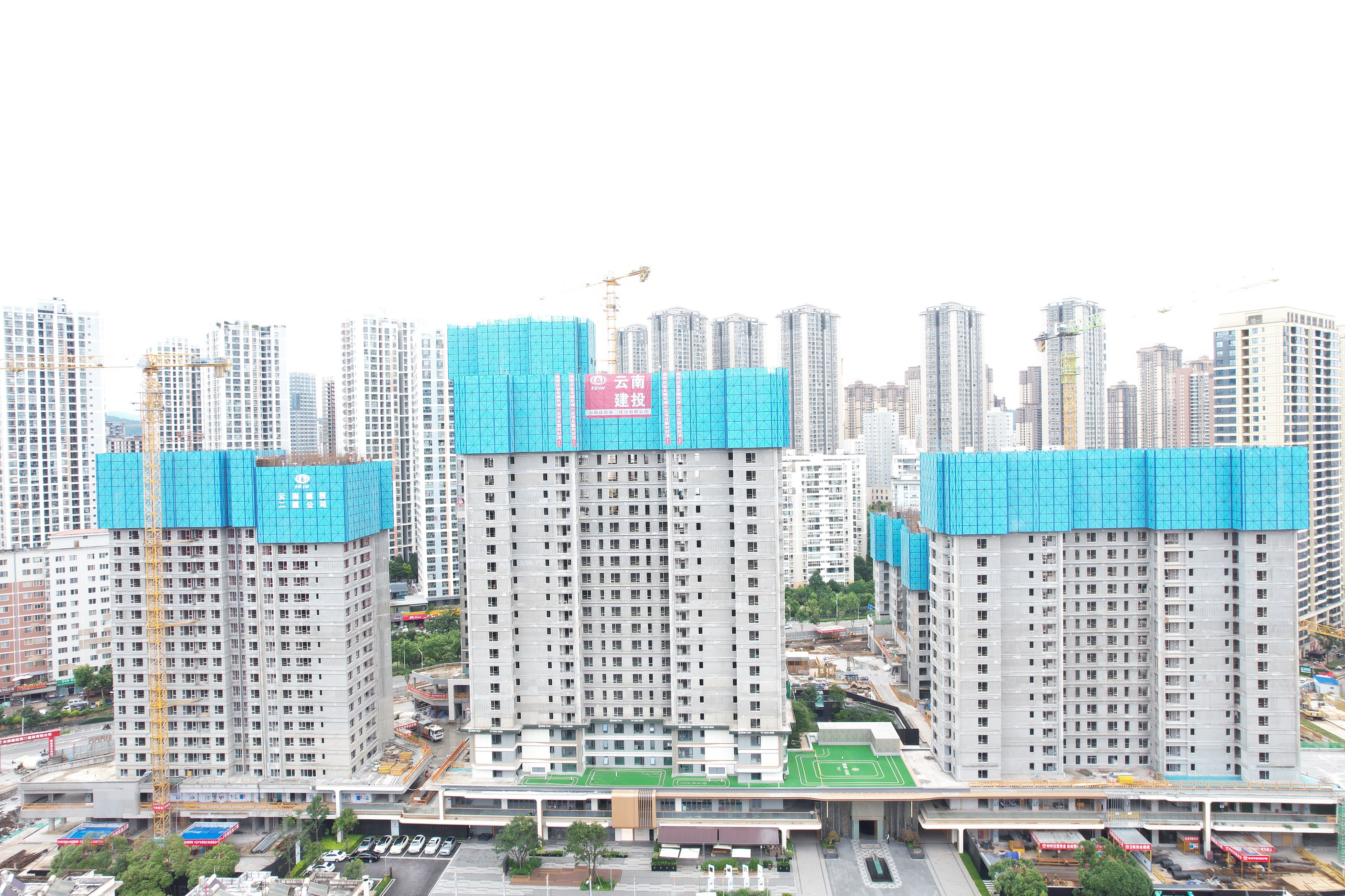 凝心聚力筑精品！金樾玖璋小區(qū)建設(shè)項目首棟封頂